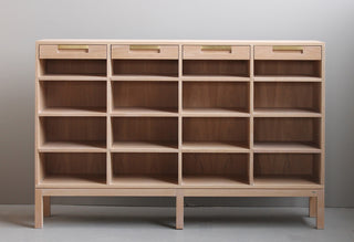Klinte model 4 - Sideboard with shelves